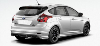 Illustration for article titled 2014 Ford Focus Sport: (Ford should be) Raiding the Parts Bin for a Perfect 'Tweener